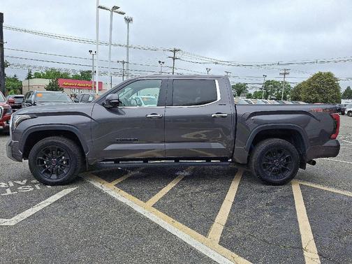 2022 Toyota Tundra Limited