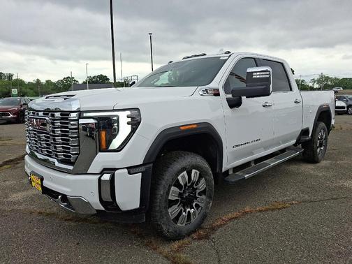 2025 GMC Sierra 2500 Denali