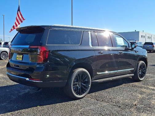 2025 GMC Yukon XL Elevation
