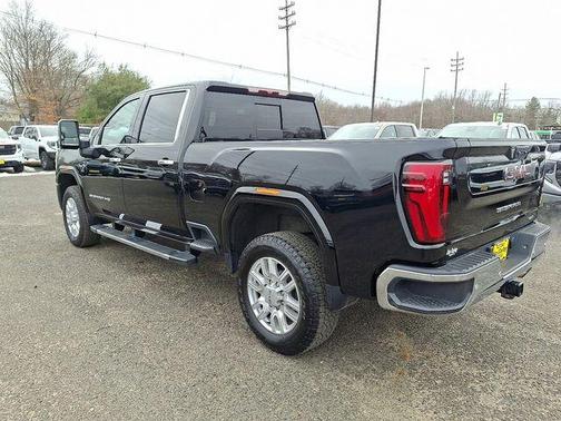 Onyx Black 2024 GMC Sierra 3500 SLT