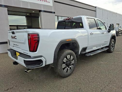 2026 GMC Sierra 2500 Denali