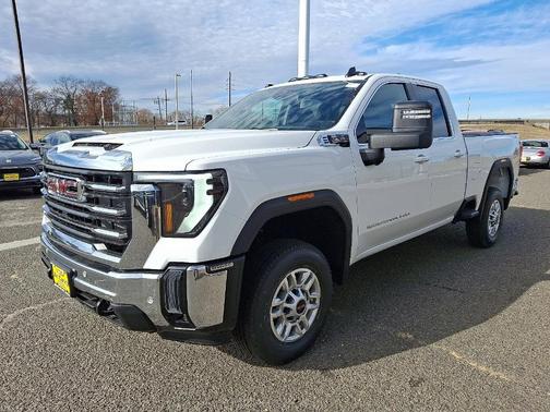 2026 GMC Sierra 2500 SLE