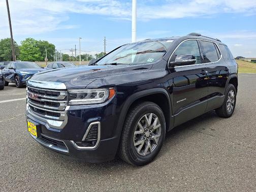 2021 GMC Acadia SLT