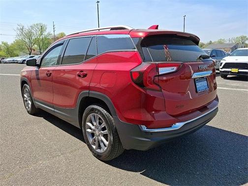 2022 GMC Terrain SLT