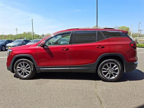 2022 GMC Terrain SLT