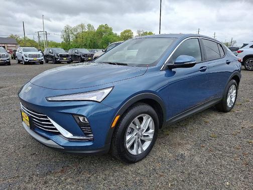 Ocean Blue Metallic 2025 Buick Envista Preferred
