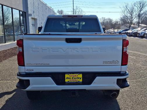 2022 Chevrolet Silverado 2500 High Country