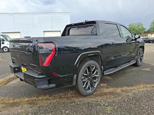 2025 GMC Sierra EV Denali