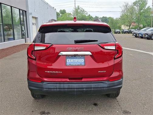 2022 GMC Terrain SLE