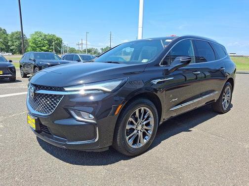 2022 Buick Enclave Avenir