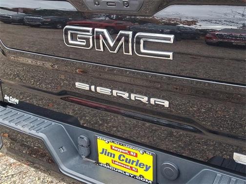 2022 GMC Sierra 1500 Limited Elevation