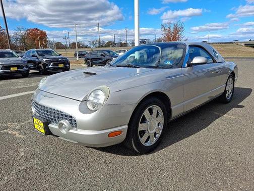 2005 Ford Thunderbird 