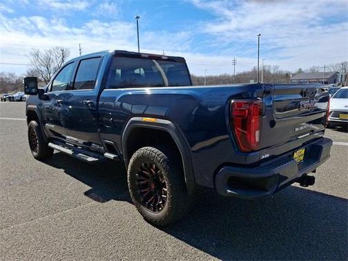 2021 GMC Sierra 2500 AT4
