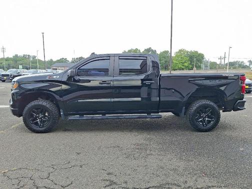 2023 Chevrolet Silverado 1500 Custom Trail Boss