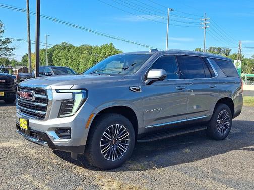 2025 GMC Yukon Elevation