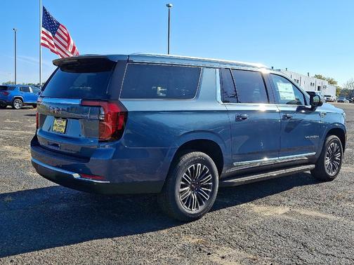 2025 GMC Yukon XL Elevation