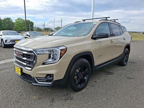 2022 GMC Terrain AT4