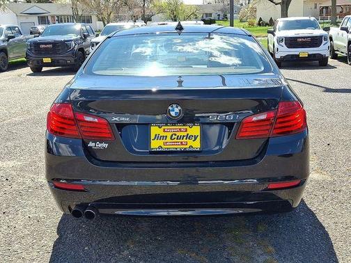 Black Sapphire Metallic 2016 BMW 528 i xDrive
