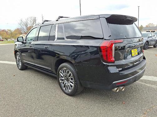 2024 GMC Yukon XL Denali Ultimate