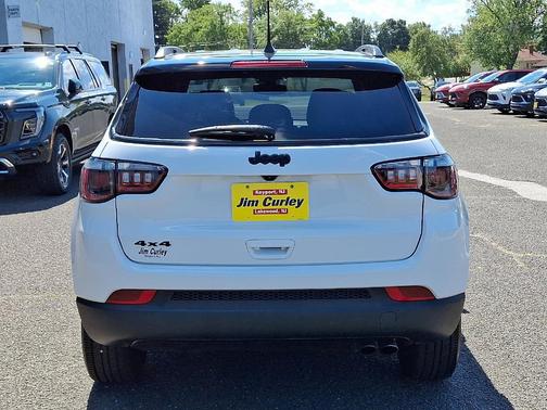 2022 Jeep Compass Altitude