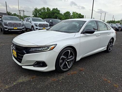 White 2022 Honda Accord Sport 1.5T