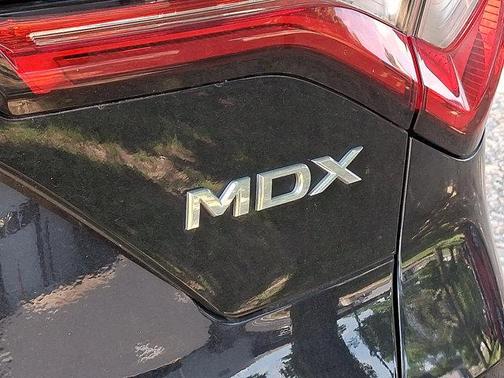 2023 Acura MDX Advance