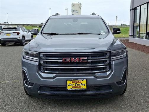 2022 GMC Acadia AT4