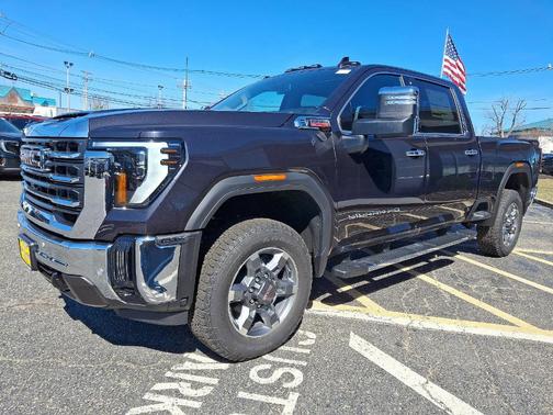 2025 GMC Sierra 2500 SLT