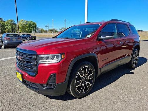 2021 GMC Acadia SLT