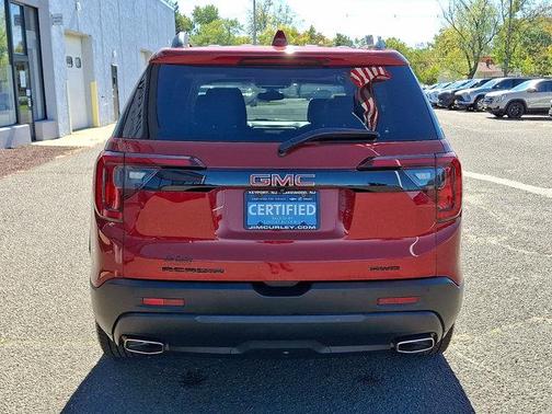 2021 GMC Acadia SLT