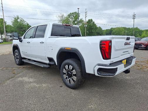 2025 GMC Sierra 2500 Denali
