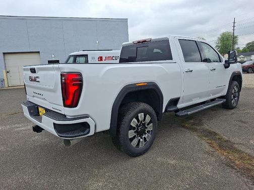 2025 GMC Sierra 2500 Denali