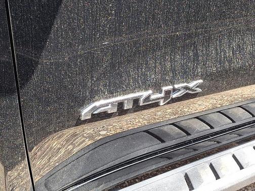 Onyx Black 2024 GMC Sierra 1500 AT4X