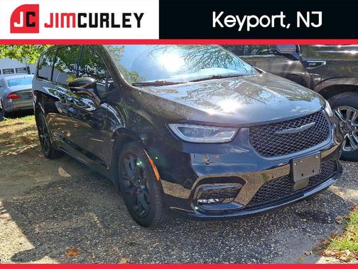 2021 Chrysler Pacifica Touring-L