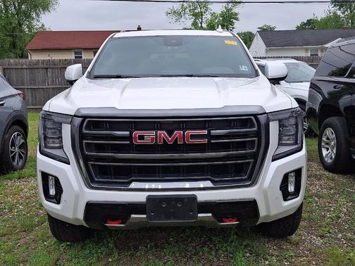 2023 GMC Yukon AT4