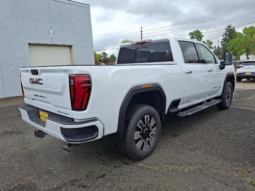 Summit White 2026 GMC Sierra 2500 Denali