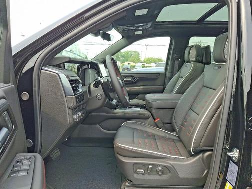 2025 GMC Yukon XL AT4 Ultimate