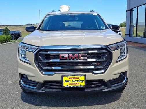 2022 GMC Terrain AT4
