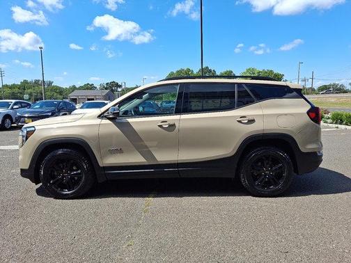 2022 GMC Terrain AT4