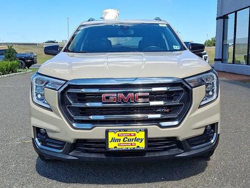 2022 GMC Terrain AT4