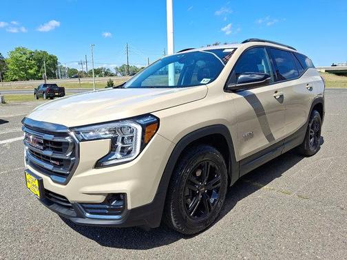 2022 GMC Terrain AT4