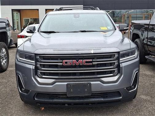 2021 GMC Acadia AT4