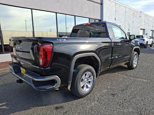 Onyx Black 2026 GMC Sierra 1500 Pro