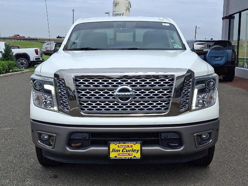 2018 Nissan Titan Platinum Reserve