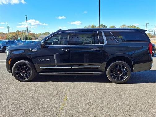 2025 GMC Yukon XL Elevation