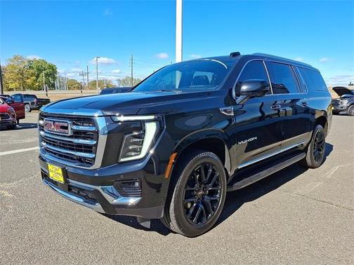2025 GMC Yukon XL Elevation