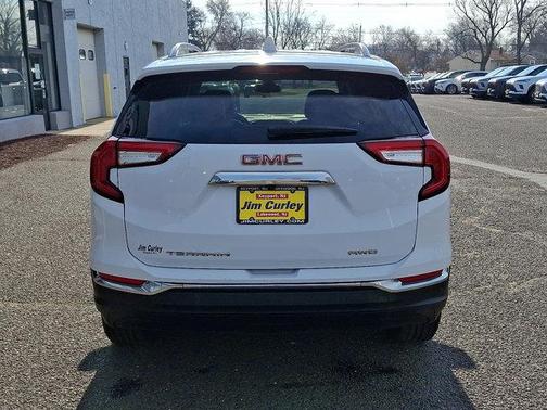 2022 GMC Terrain SLT