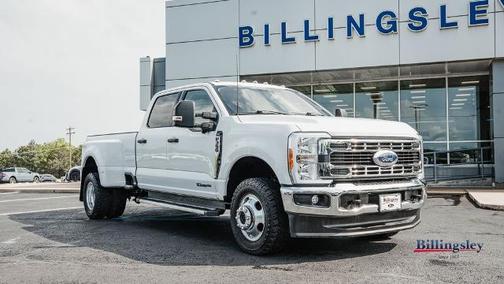OXFORD WHITE 2023 Ford F-350 XLT