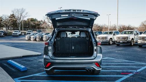 2022 Toyota Highlander XSE