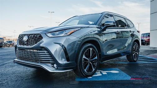 2022 Toyota Highlander XSE